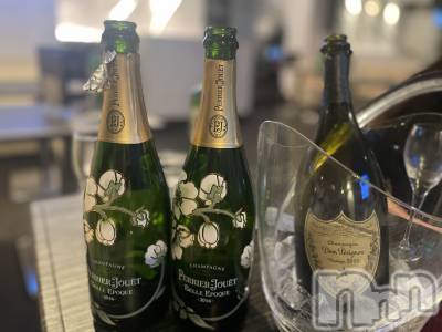 �����������Х��顦�����Blanc (�֥��) �ᤤ��12��18���̥�֥����֤�Ω�ɤʡ�