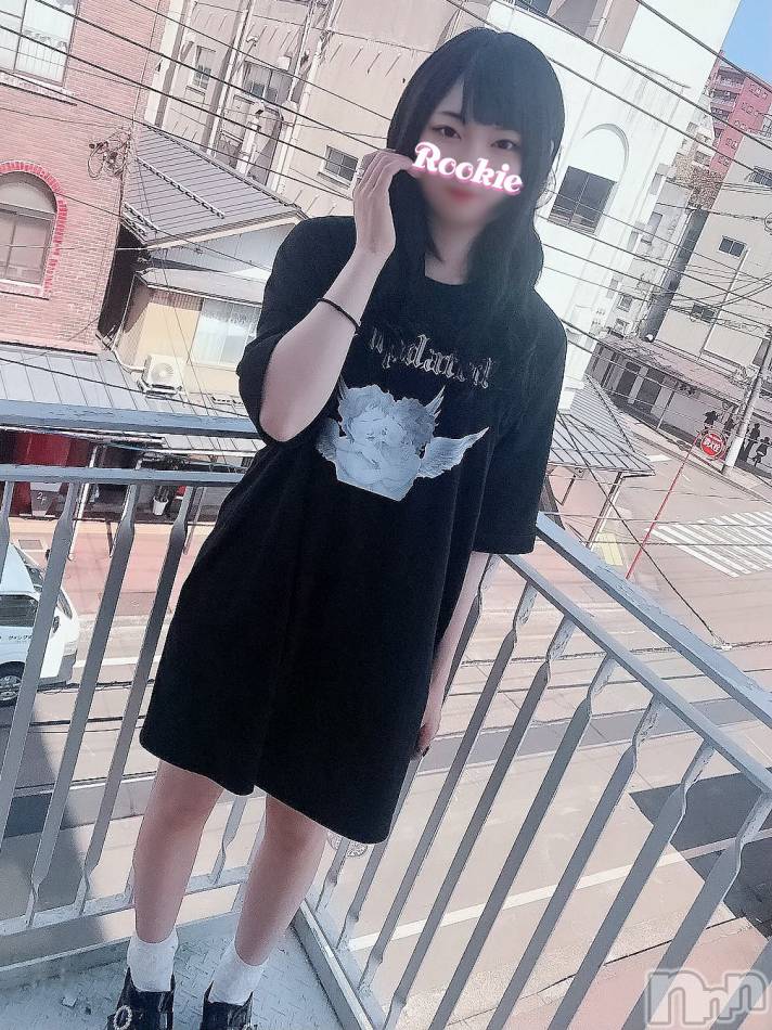 長岡デリヘル(ルーキー)の2020年8月29日お店速報「業界経験極浅×スレンダー美巨乳『ういちゃん』15時からご案内可能です！！」