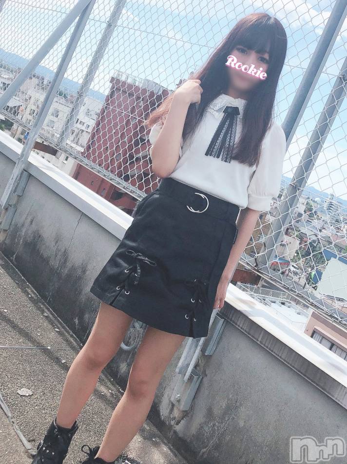 長岡デリヘル(ルーキー)の2020年9月24日お店速報「リアル青春脱衣所❤️胸キュン美女『ちさとちゃん』最短17時からご案内！！」