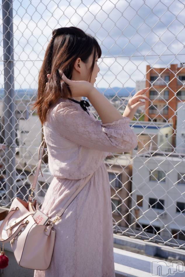 長岡デリヘル(ルーキー)の2020年10月15日お店速報「深夜27時まで受付中！！まだまだ空き枠あります！！今すぐお電話を！！」