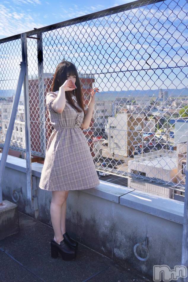 長岡デリヘル(ルーキー)の2020年10月23日お店速報「有村架純似のスレンダーFカップ美女『こはるちゃん』今すぐご案内可能❤️」