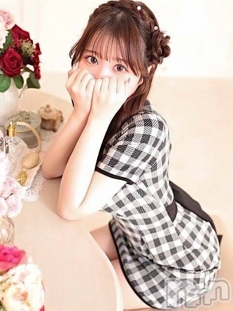 長岡デリヘル(ルーキー)の2026年8月11日お店速報「圧巻のHカップ天然美乳業界最年少の18歳美少女 なぎさちゃん19歳」