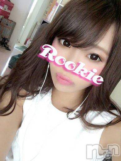 長岡デリヘル(ルーキー)の2017年11月17日お店速報「エロカワな最高級Lv.スレンダー美女『桐谷かすみ』ちゃん本日出勤です！！」