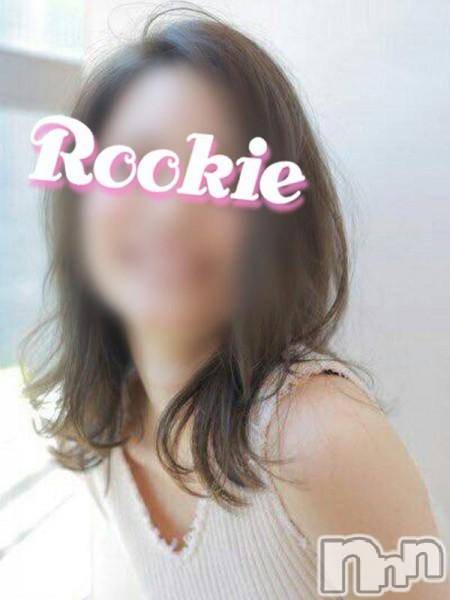 長岡デリヘル(ルーキー)の2018年9月25日お店速報「完全業界未経験20歳×高身長モデル風『なるみちゃん』本日飛び込み出勤中！」