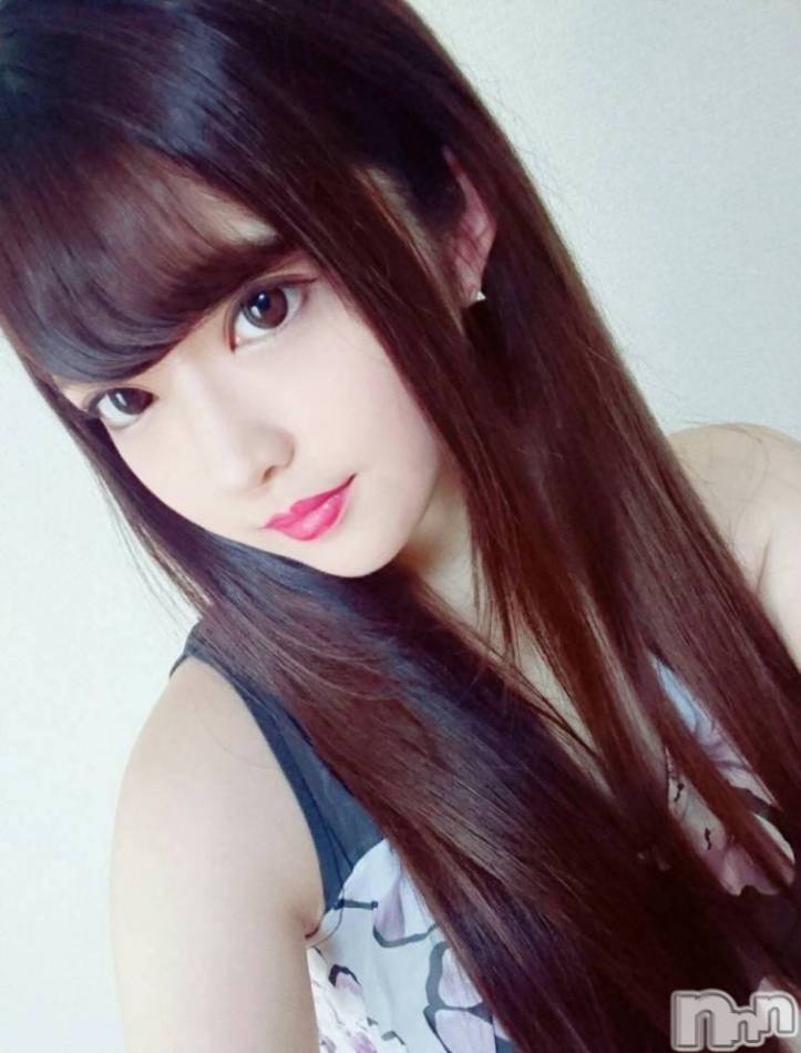 長岡デリヘル(ルーキー)の2018年9月29日お店速報「亜麻色の長い髪...スレンダー巨乳...19歳美少女『うららちゃん』」