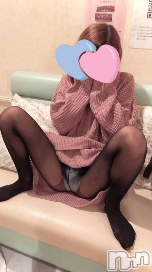 長岡デリヘル(ルーキー)の2018年10月17日お店速報「本日飛び込み出勤！！完全業界未経験20歳のオシャレ美女『こころちゃん』」