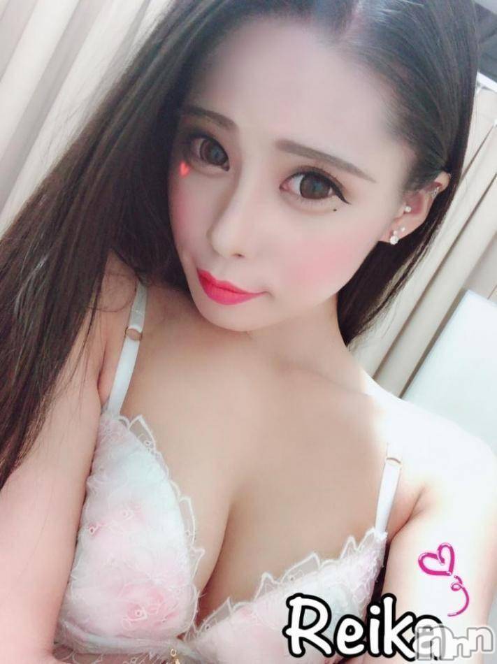 長岡デリヘル(ルーキー)の2019年1月6日お店速報「ダレ○ガレ○美似のハーフ美女『れいかちゃん』待望のアンコール出勤決定！！」