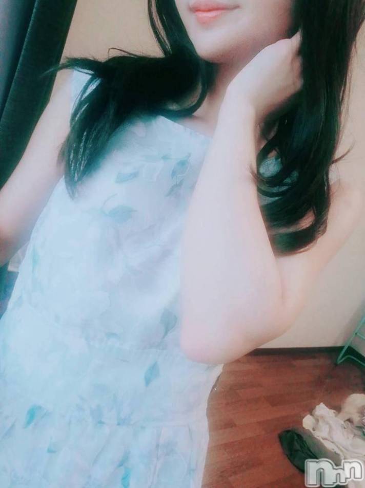 長岡デリヘル(ルーキー)の2019年3月1日お店速報「綺麗で清楚！！オーラが異次元のイイ女『れみちゃん』本日初体験入店です！！」