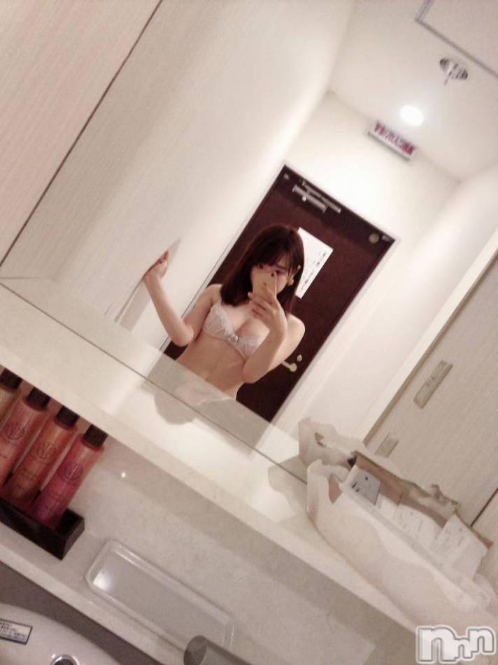 長岡デリヘル(ルーキー)の2019年3月11日お店速報「学生時代は野球部に所属、レフトを守っていた『みほなちゃん』只今出勤中！」