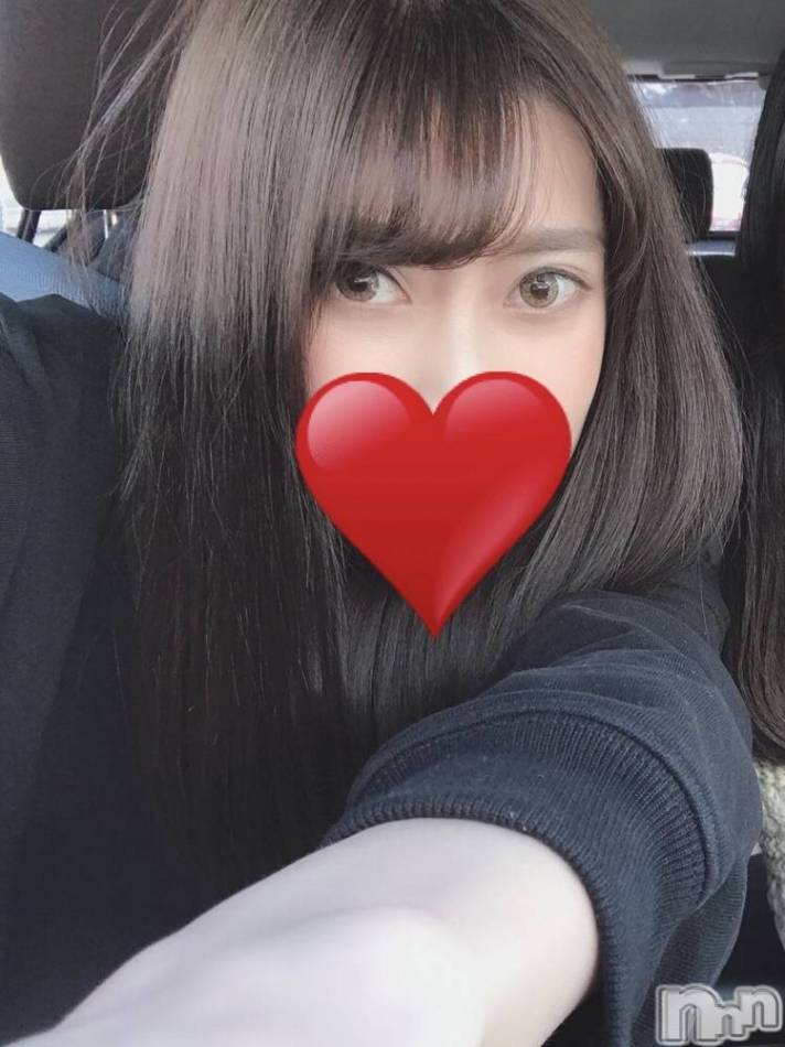 長岡デリヘル(ルーキー)の2019年4月11日お店速報「完全業界未経験 × 22歳モデル美人『りさちゃん』本日緊張の体験入店！！」