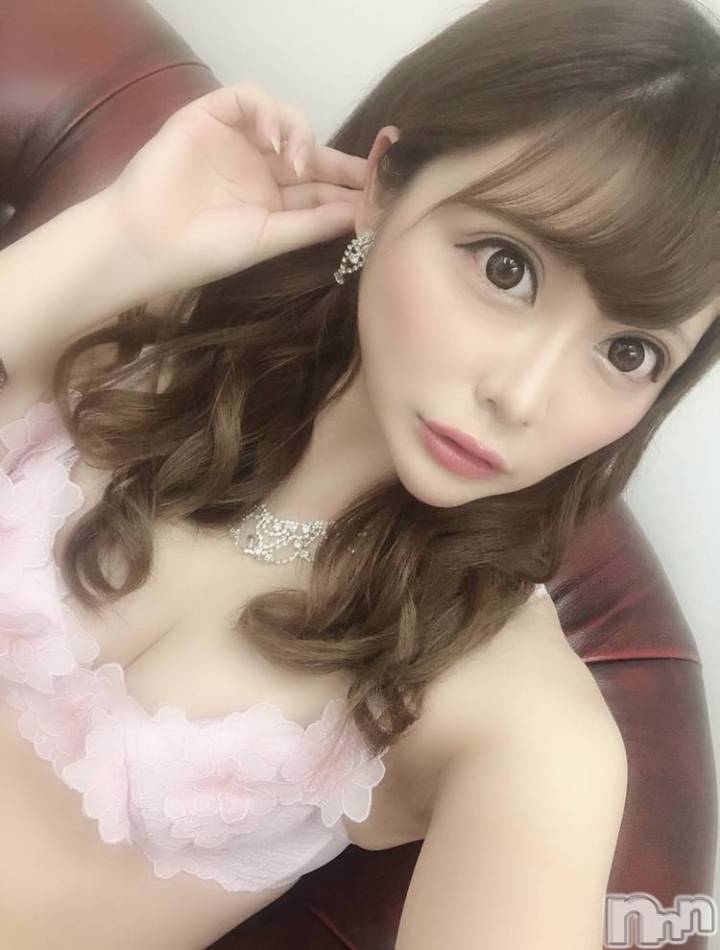 長岡デリヘル(ルーキー)の2019年6月21日お店速報「本日３名同時体験入店！！究極のエロ可愛い美女から業界経験極浅の現役JD♪」