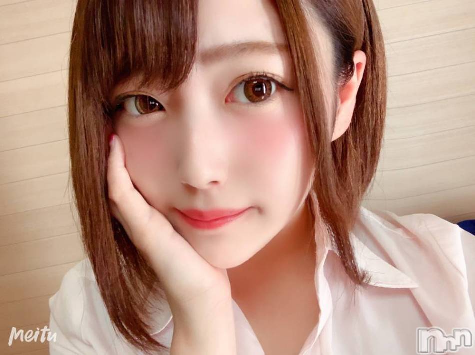 長岡デリヘル(ルーキー)の2020年3月23日お店速報「キスだけで濡れちゃいます…本日注目の激カワ女の子多数出勤中！！」