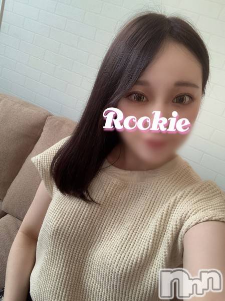 長岡デリヘル(ルーキー)の2020年7月9日お店速報「広瀬すず似の現役大学生『あおばちゃん』体験入店！！顔も声も似ています♪」