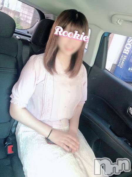 長岡デリヘル(ルーキー)の2020年9月18日お店速報「大人気！！地元新潟の現役大学生Ｆカップ巨乳『かのんちゃん』今すぐご案内」