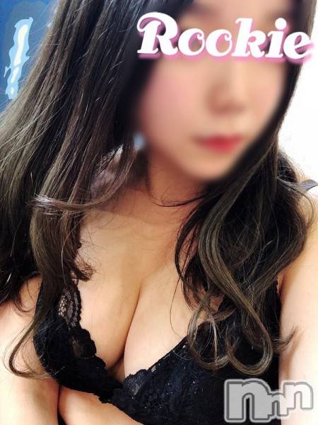 長岡デリヘル(ルーキー)の2020年11月11日お店速報「完全業界未経験 ×Ｆカップ現役JD『ももちゃん』ラスト枠空いております！」