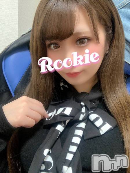 長岡デリヘル(ルーキー)の2021年1月3日お店速報「元アイドルが緊急体験入店！！スレンダー巨乳＆極上ディープスロートフェラ」