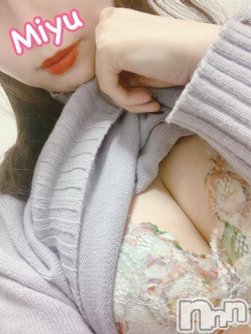 長岡デリヘル(ルーキー)の2021年2月17日お店速報「大注目な女の子『みゆちゃん&なつちゃん』今スグご案内可能」
