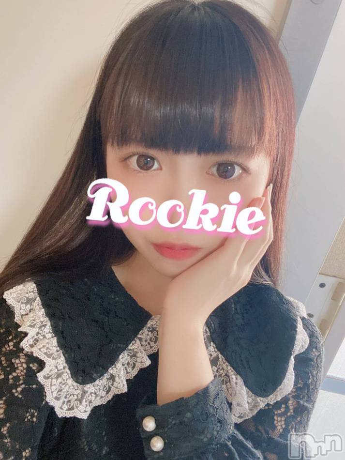 長岡デリヘル(ルーキー)の2021年4月3日お店速報「中井りか激似！黒髪アイドル系なほみちゃん♪今なら間に合います！！」