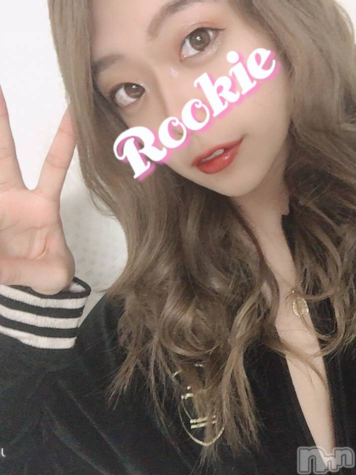 長岡デリヘル(ルーキー)の2021年4月9日お店速報「迫力満点Fカップ美巨乳×ハーフ顔モデル系美女【うららちゃん】久々出勤中！」