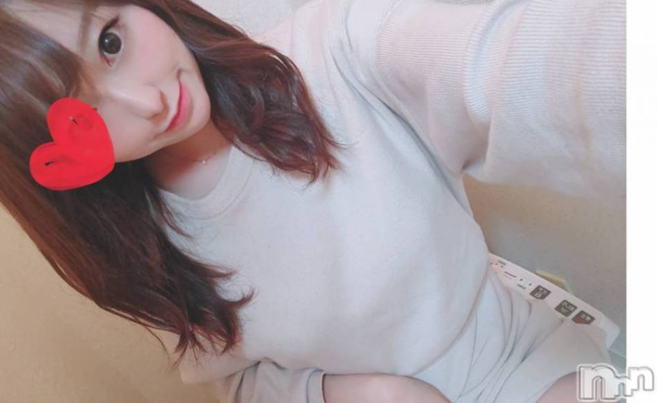 長岡デリヘル(ルーキー)の2021年4月18日お店速報「【期間限定！】可愛すぎる痴女！秋月心音ちゃん♪AV☆S級○人からの参戦！」