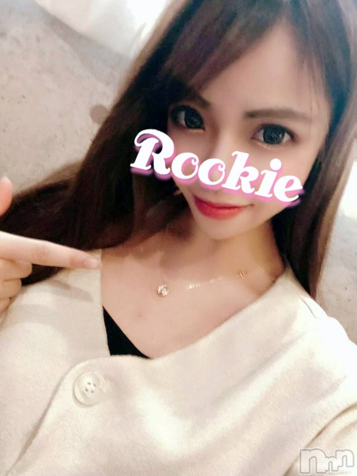 長岡デリヘル(ルーキー)の2021年4月23日お店速報「期間限定！南国ハーフAV女優【リアナちゃん】本物をご堪能あれ♪」