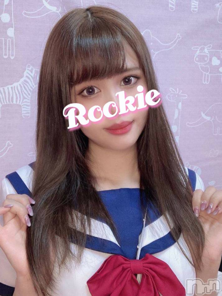 長岡デリヘル(ルーキー)の2021年4月25日お店速報「広瀬ア○ス激似本日体験入店『まゆりちゃん』圧巻の美貌スタイルを堪能下さい」