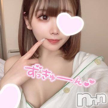 長岡デリヘル(ルーキー)の2021年4月26日お店速報「【緊急速報】予約困難な大人気嬢『ゆなちゃん』１枠空き有り！今すぐお電話を」