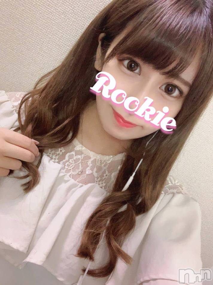長岡デリヘル(ルーキー)の2021年5月1日お店速報「限定OPアリ!カト◯ン似清楚美女『なのちゃん』淫らな姿を撮影しましょう♪」