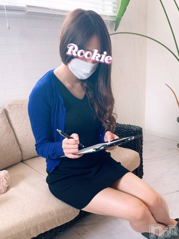 長岡デリヘル(ルーキー)の2021年5月7日お店速報「本日体験入店！峰不二子ばりの圧巻のスタイル、期待大の新星『れみなちゃん』」