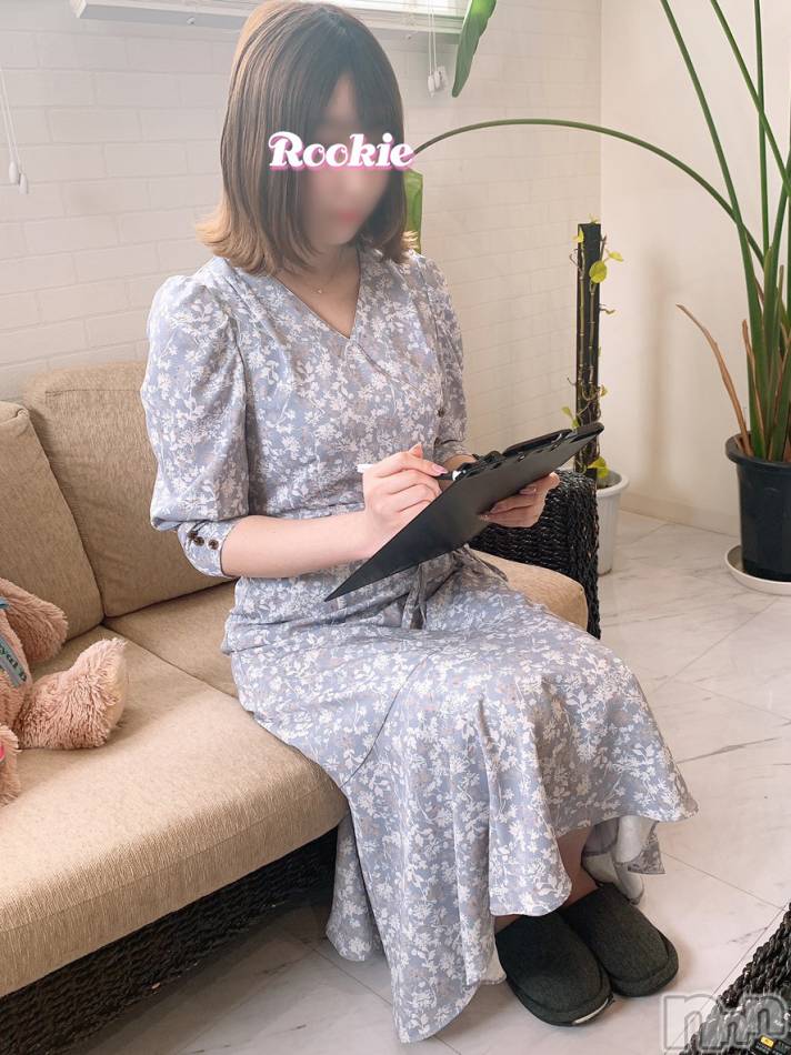 長岡デリヘル(ルーキー)の2021年6月15日お店速報「【新人速報！】元グラドル＆超人気売り子さん『あみるちゃん』初出勤です！」