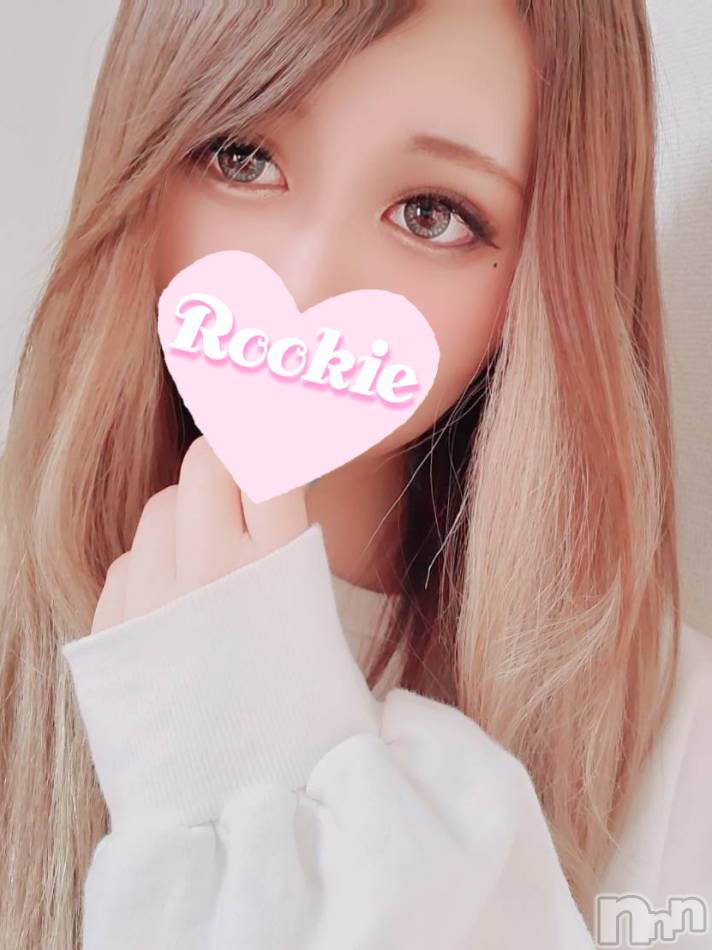 長岡デリヘル(ルーキー)の2021年6月21日お店速報「【要注目！】なんと！即尺無料の美少女『じゅりちゃん』本日より出勤決定！」