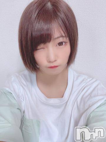 長岡デリヘル(ルーキー)の2021年7月27日お店速報「【新人入店速報！】ショートヘア美女は現役有名女子大生♪『りとちゃん』」