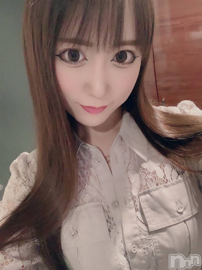 長岡デリヘル(ルーキー)の2021年9月13日お店速報「【週間オキニランク入り！】モデル級美女『りなちゃん』これからご案内可能！」