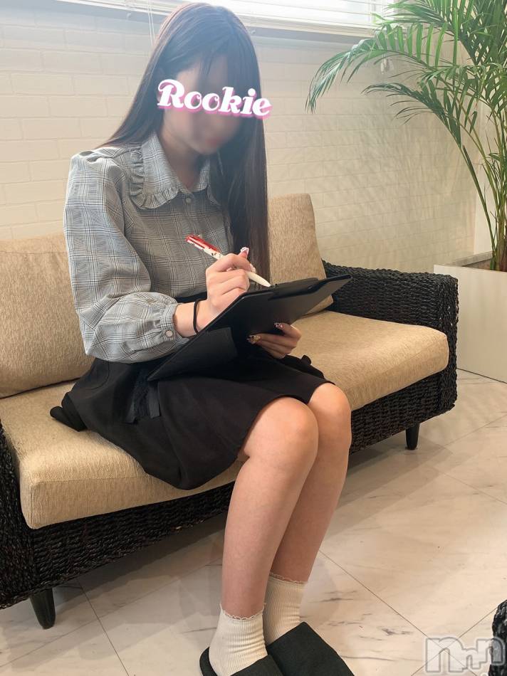 長岡デリヘル(ルーキー)の2021年10月12日お店速報「【業界経験極浅！】キレカワお嬢さん♪ 『ゆうちゃん』本日体験入店決定♪」