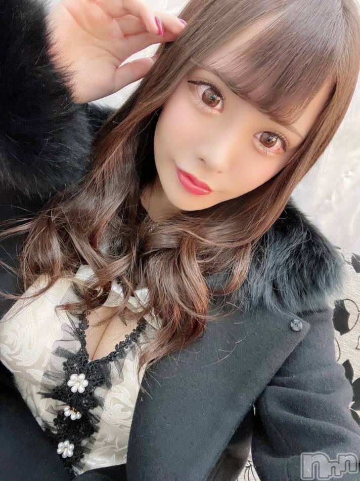 長岡デリヘル(ルーキー)の2021年10月26日お店速報「【必見！】26日期待の新人入店！人気爆発の予感『りりあちゃん』乞うご期待」