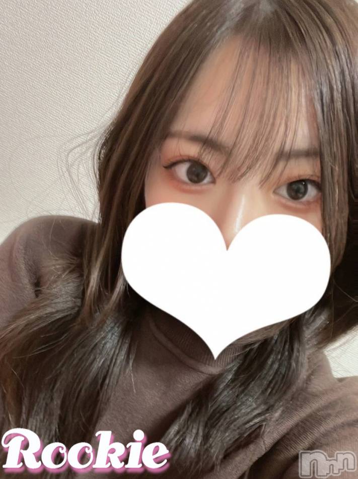 長岡デリヘル(ルーキー)の2021年12月10日お店速報「【新人入店速報】業界経験浅めの軟体美女♪『あくあちゃん』今すぐご案内」
