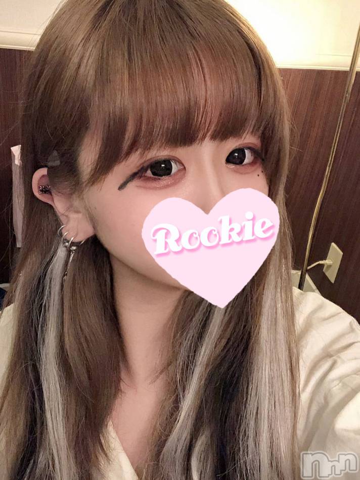 長岡デリヘル(ルーキー)の2022年1月4日お店速報「【ロリ好き必見】業界経験極浅のぴちぴち18歳『しょこらちゃん』」