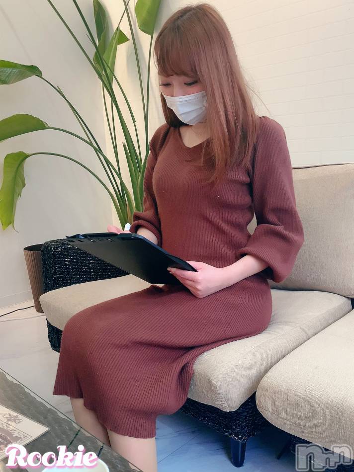 長岡デリヘル(ルーキー)の2022年1月18日お店速報「【今年初出勤】S級◯人よりAV女優『秋月心音さん』本日より出勤」