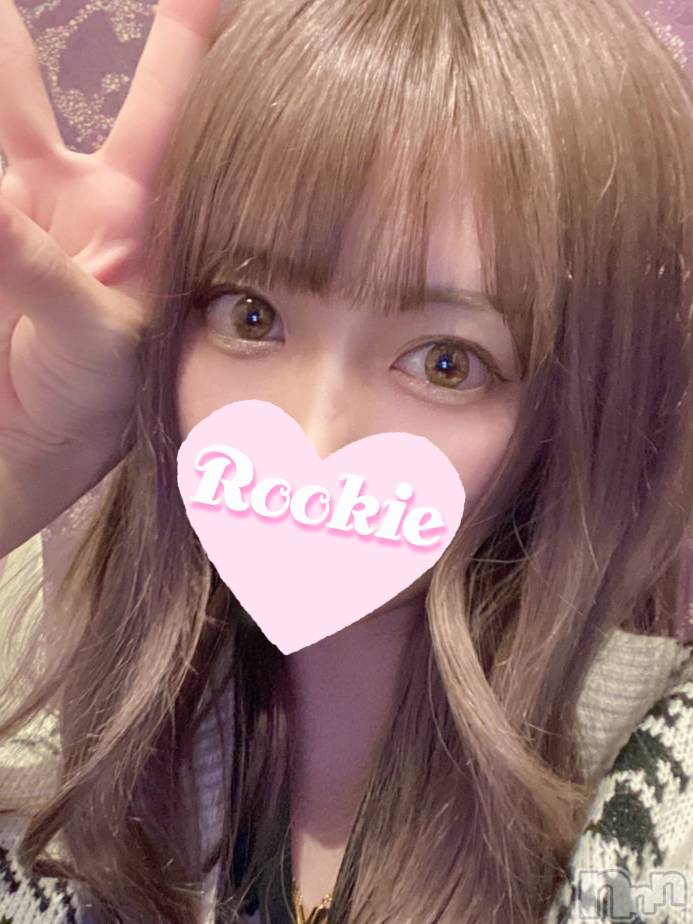 長岡デリヘル(ルーキー)の2022年2月4日お店速報「【佐野ひ〇こ似】スレンダー清純派美女『しゅうかちゃん』20時から」