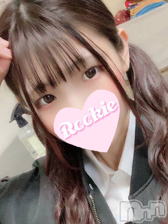 長岡デリヘル(ルーキー)の2022年2月6日お店速報「【必見】アイドル顔負け癒やし系美少女『ひなのちゃん』大好評出勤中」