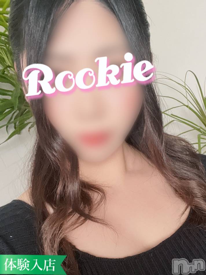 長岡デリヘル(ルーキー)の2022年3月16日お店速報「【レア出勤！】圧倒的なスタイル×清楚巨乳『ももかちゃん』お早めに」