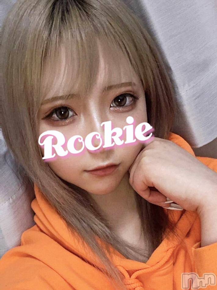 長岡デリヘル(ルーキー)の2022年3月26日お店速報「業界経験浅めエロカワ美少女本日より出勤です」