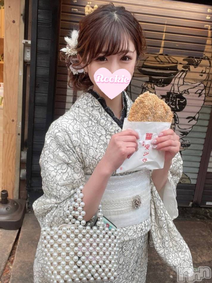 長岡デリヘル(ルーキー)の2022年5月15日お店速報「本日体験入店清楚×妖艶の調和を保つ完璧美少女『あいちゃん』出勤中」