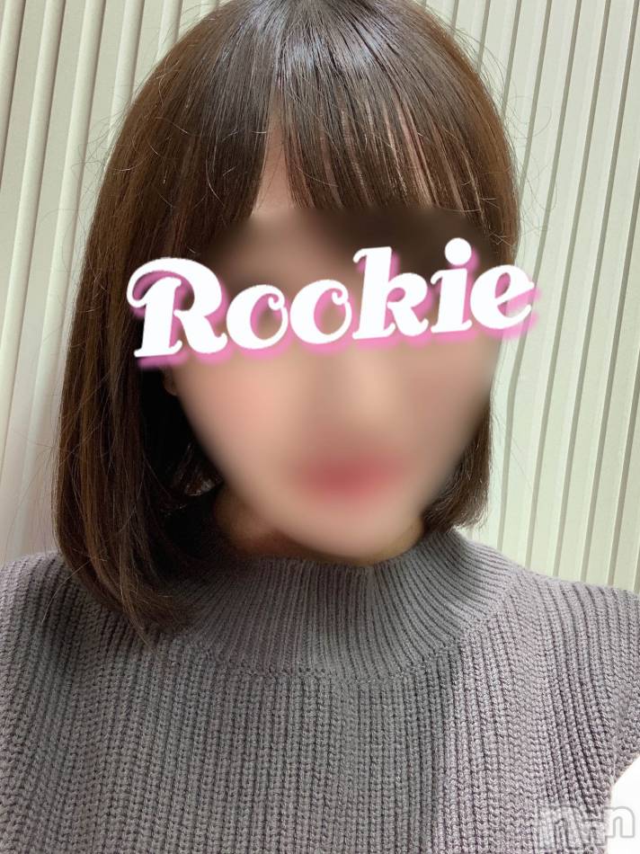 長岡デリヘル(ルーキー)の2022年5月28日お店速報「みるきー似の地元新潟美人OL『ゆりちゃん』事前ご予約受付中」