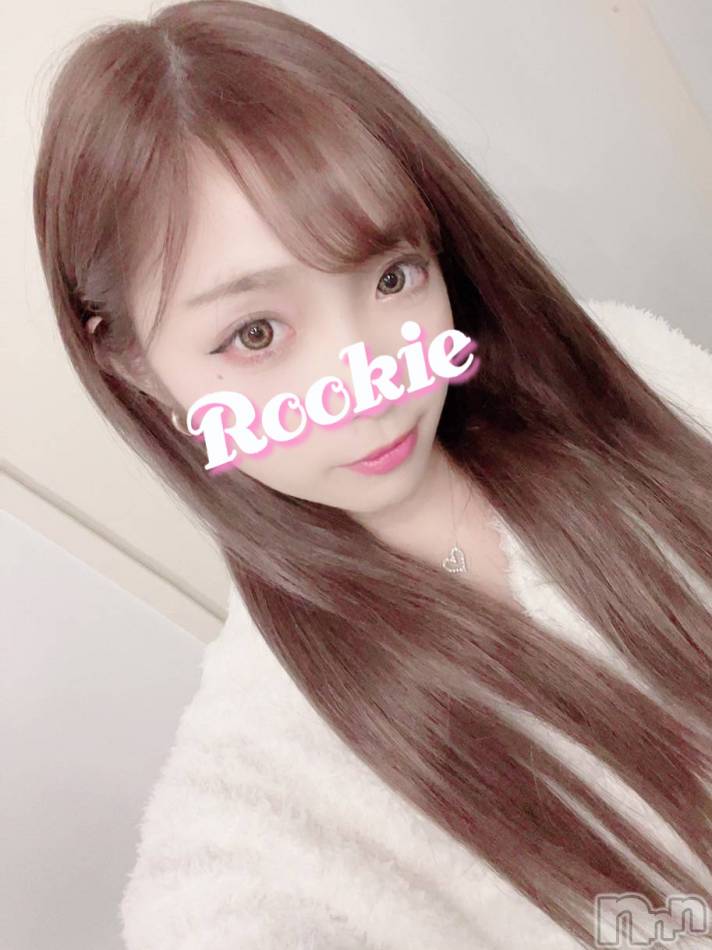 長岡デリヘル(ルーキー)の2022年6月13日お店速報「【本日体験入店】色白美肌の清楚お嬢さま『ひびきちゃん』ご予約受付中」