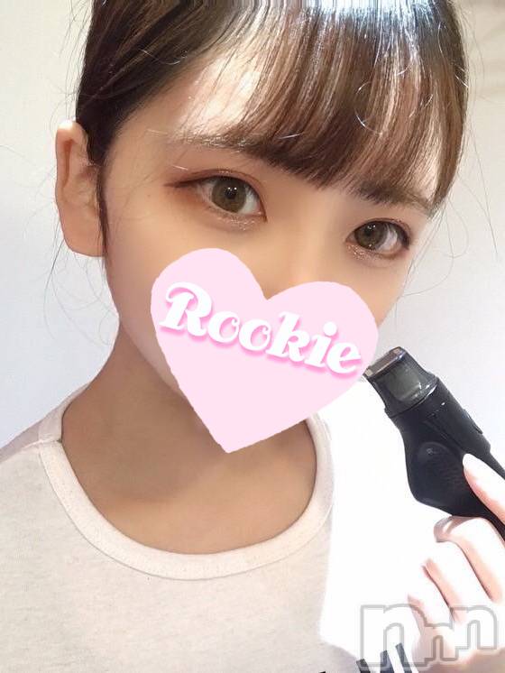 長岡デリヘル(ルーキー)の2022年7月14日お店速報「【低身長キレカワ美女】限定オプションあり〼『らんちゃん』大好評出勤中」