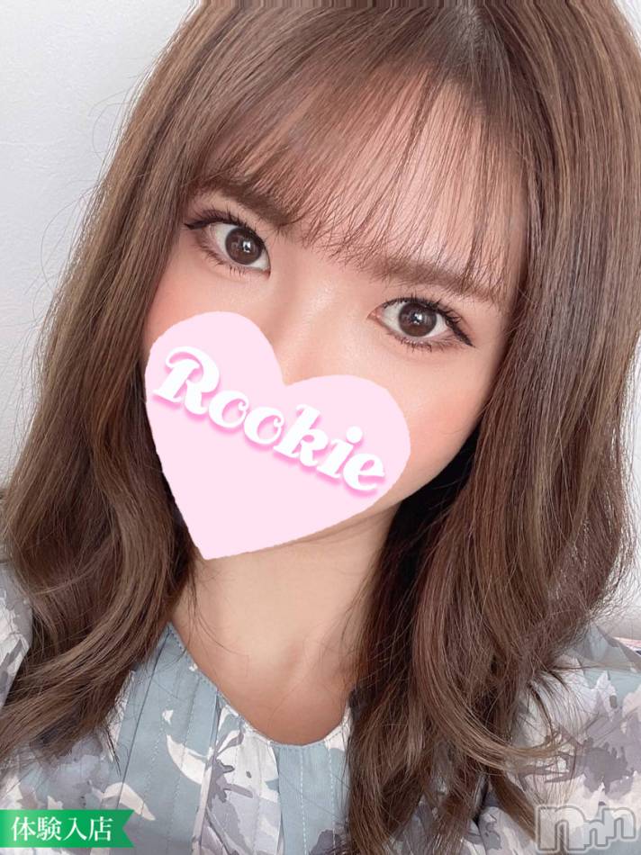 長岡デリヘル(ルーキー)の2022年7月24日お店速報「【新人入店速報】色気抜群モデル体型美女『ともちゃん』初出勤です」