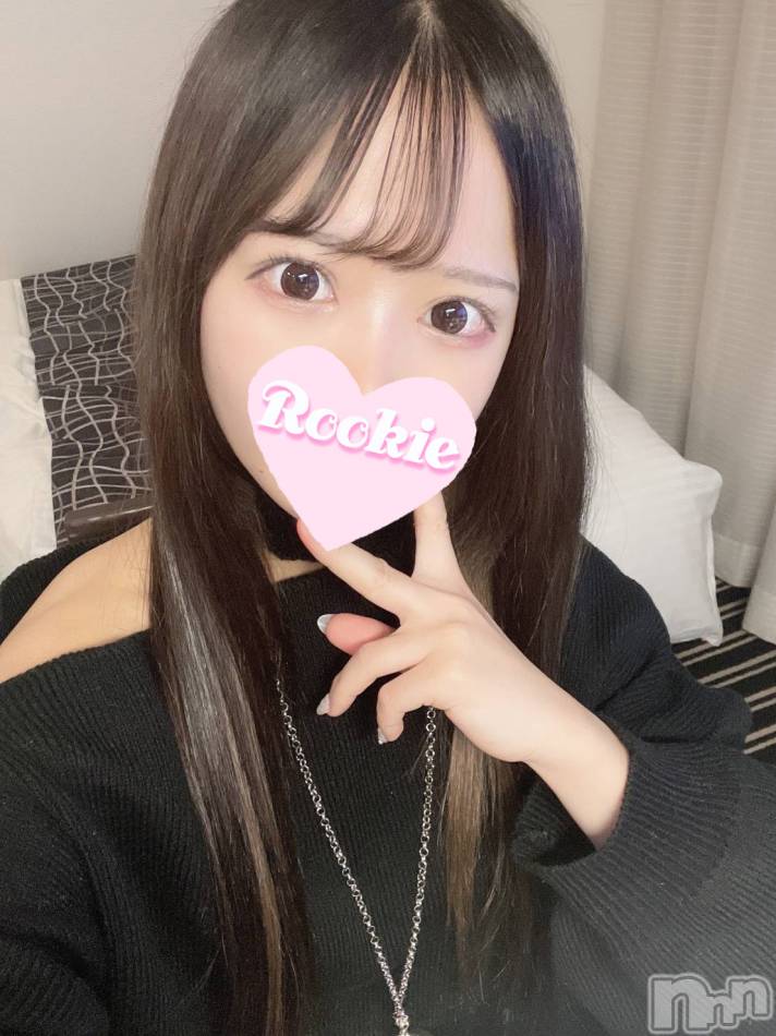 長岡デリヘル(ルーキー)の2022年7月27日お店速報「【必読】人気上昇中の現役女子大生「りりちゃん」本日より待望の出勤決定」