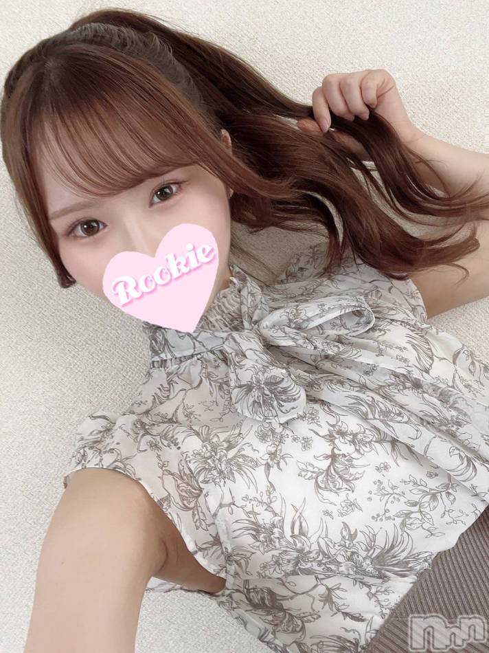 長岡デリヘル(ルーキー)の2022年7月31日お店速報「【お尻好き必見】完全綺麗系の桃尻現役女子大生『いよちゃん』出勤中です」