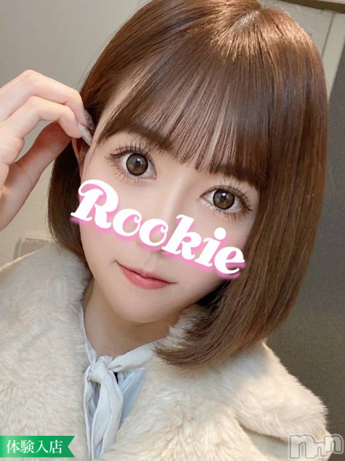 長岡デリヘル(ルーキー)の2022年8月7日お店速報「イチャイチャ好きモデル級スタイル『みらいちゃん』本日最終日です😿」